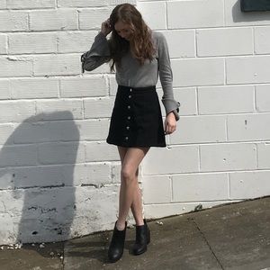 Divided by H&M black button skirt